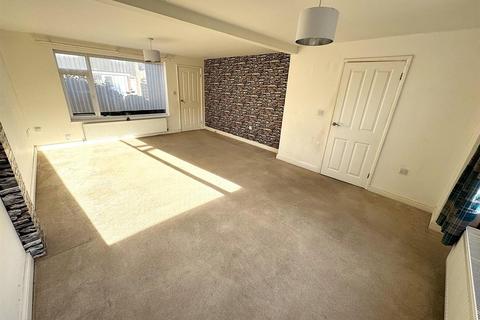 1 Cam Close, Corby, NN17 2LJ