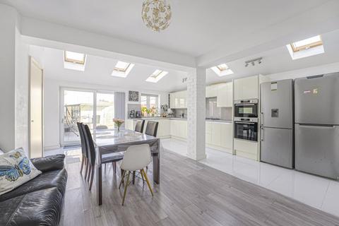 77 Cray Road, Sidcup, DA14 5DL