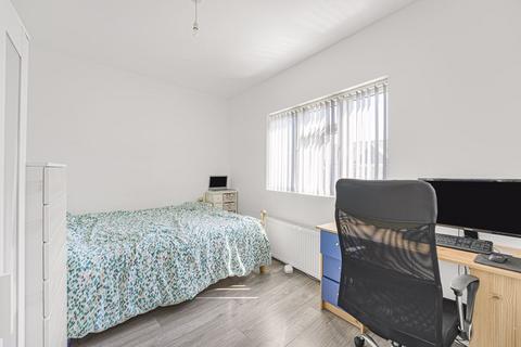 77 Cray Road, Sidcup, DA14 5DL