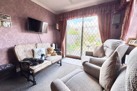 3 bedroom semi-detached bungalow for sale, PEARSON ROAD, CLEETHORPES