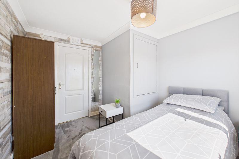 Bedroom 4 Angle 2