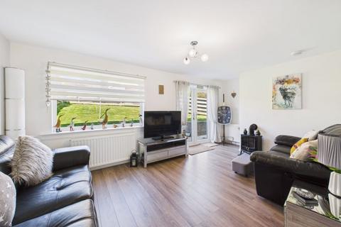 85 Arden Grove, Kilsyth, G65 9LZ