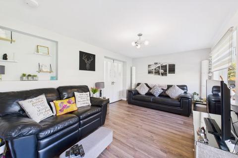 85 Arden Grove, Kilsyth, G65 9LZ