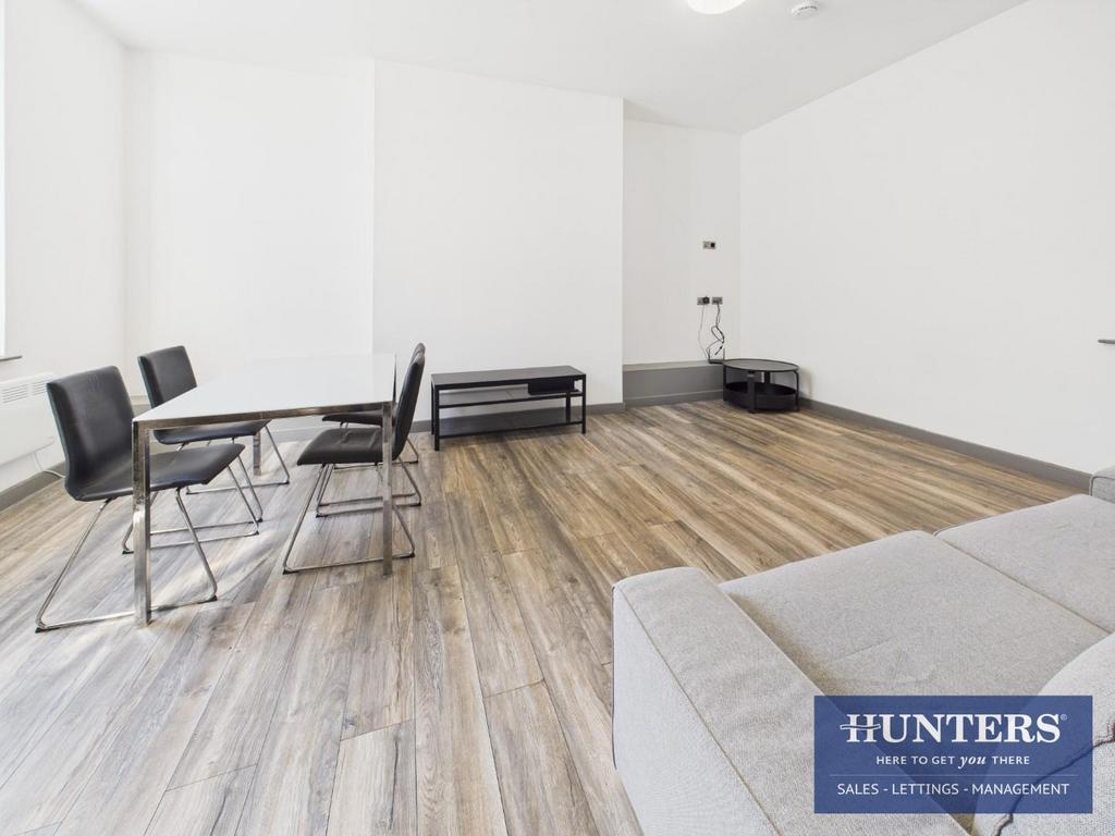 Sitting Room/Dining
