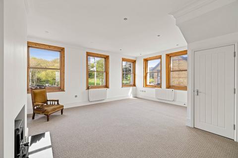 3 bedroom maisonette for sale, Sandgate High Street, Sandgate, Folkestone, CT20