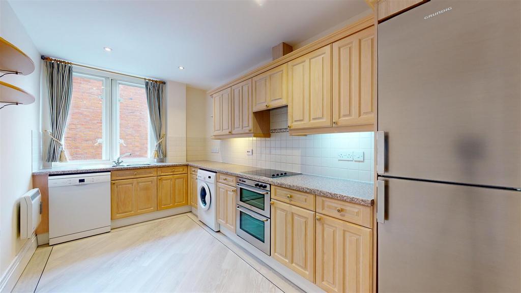 Kingsland Bridge Mansions 8 Kitchen.jpg