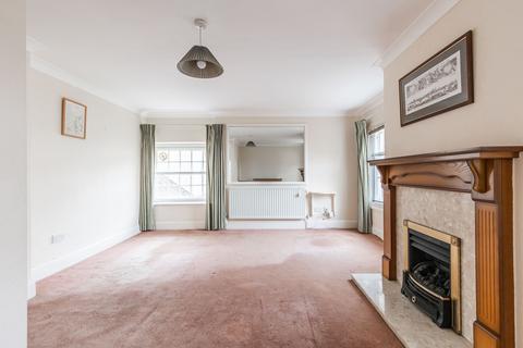 1 bedroom townhouse for sale, Grade II Listed Townhouse with Private Gated Parking Space