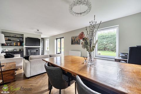 3 bedroom semi-detached house for sale, Coppice Road, Newbury RG20