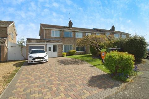 3 bedroom semi-detached house for sale, Cloven Ends, Langtoft, PE6 9LF
