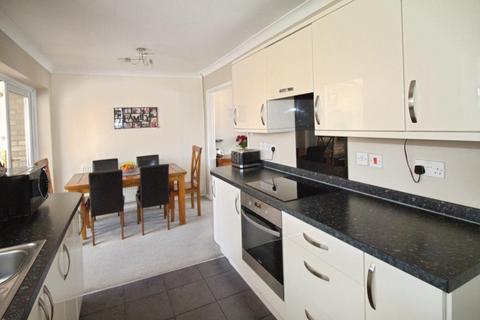3 bedroom semi-detached house for sale, Cloven Ends, Langtoft, PE6 9LF