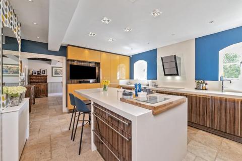 6 bedroom barn conversion for sale, Kiln Lane, Clophill, Bedfordshire, MK45 4DA