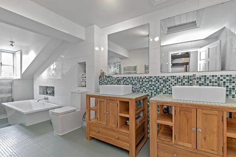 6 bedroom barn conversion for sale, Kiln Lane, Clophill, Bedfordshire, MK45 4DA