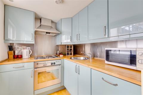 1 bedroom apartment to rent, London W8