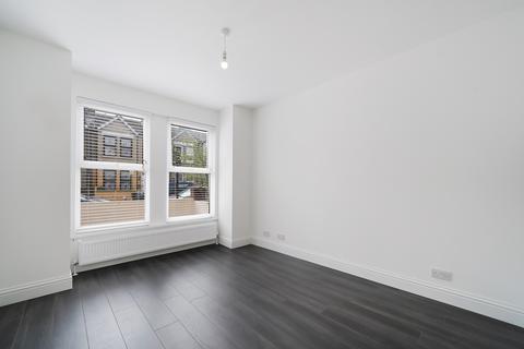 66 Durban Road, London, N17 8EE