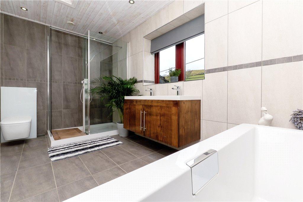 Master Ensuite