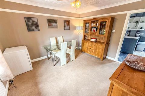 undefined, Malt Rise, Crew Green