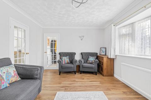 2 bedroom detached bungalow for sale, Beaumaris Road, Sawtry, Cambridgeshire.