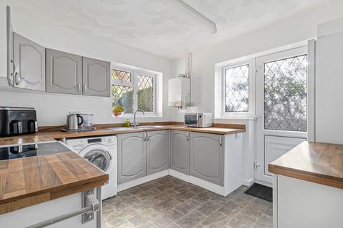 2 bedroom detached bungalow for sale, Beaumaris Road, Sawtry, Cambridgeshire.