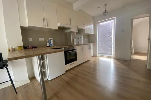1 bedroom apartment to rent, Harborough Road, Kingsthorpe, Northampton, NN2 7AZ