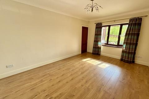 5 bedroom detached house for sale, Clos Llwynallt, Alltwen, Pontardawe, Swansea.