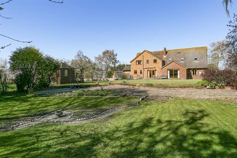 undefined, Laytham, York