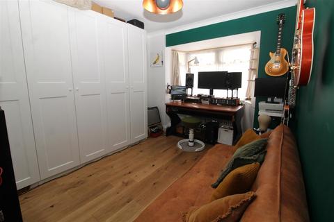 3 bedroom detached bungalow for sale, Elmfield Road, Potters Bar EN6