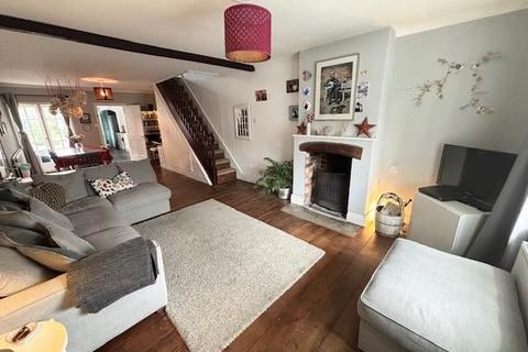 24 Shottery Road, Stratford-upon-avon, CV37 9QA