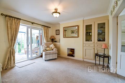 3 bedroom semi-detached house for sale, Birmingham Road, Shenstone, Lichfield, WS14