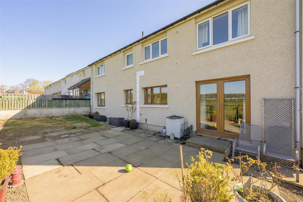 75 Forker Avenue 017.jpg