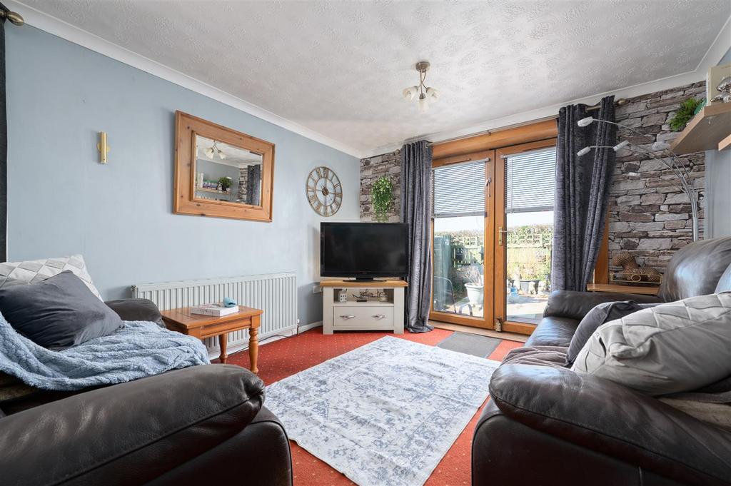 75 Forker Avenue 006.JPG