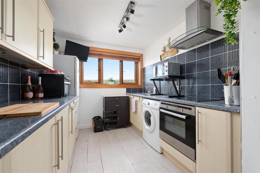 75 Forker Avenue 009.JPG