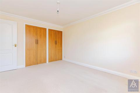 2 Elm Drive, Deanshanger, Milton Keynes, MK19 6JF