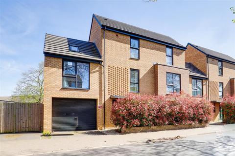 undefined, Arkwright Walk, The Meadows NG2