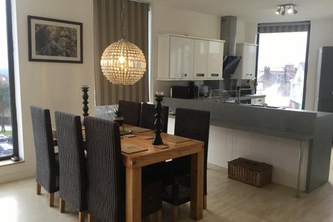 2 bedroom apartment to rent, Bucknall New Road, Stoke-On-Trent ST1