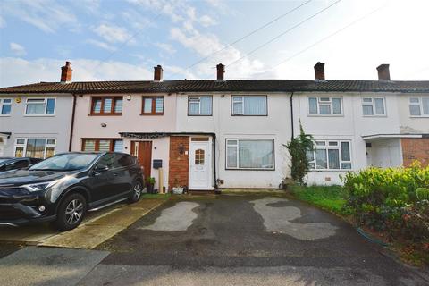 2 bedroom terraced house for sale, Gascons Grove, Slough