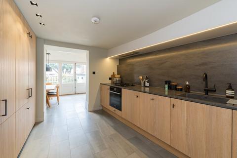 4 bedroom terraced house for sale, Middle Street, Deal, Kent, CT14