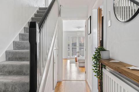 2 bedroom terraced house for sale, Priory Close, Beckenham BR3