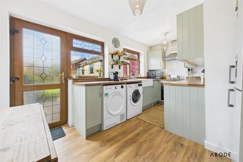 112 Bentley Road, Uttoxeter, ST14 7NQ