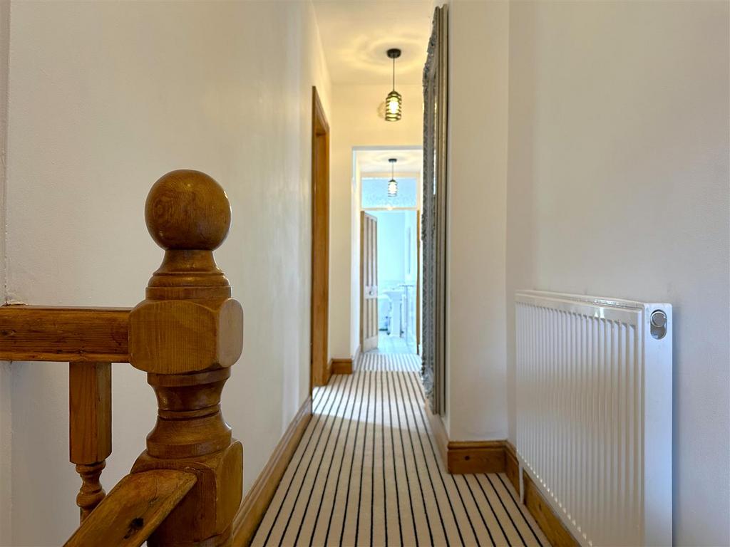 First Floor Landing 510