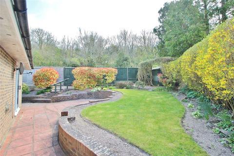 5a The Heights, Worthing, BN14 0AW