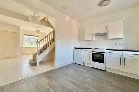 2 bedroom flat for sale, Seal Road, Sevenoaks