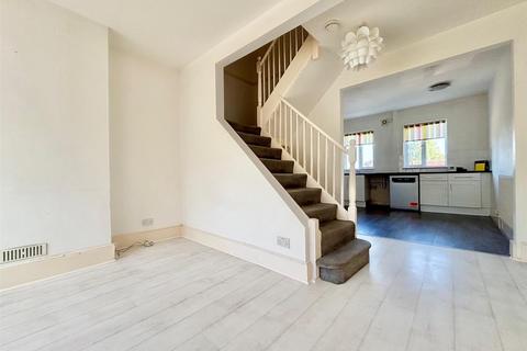 2 bedroom flat for sale, Seal Road, Sevenoaks