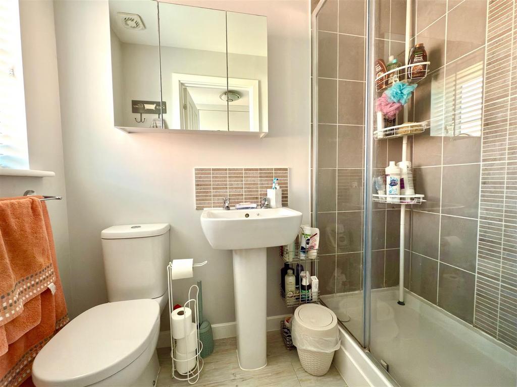 MASTER EN SUITE.jpg