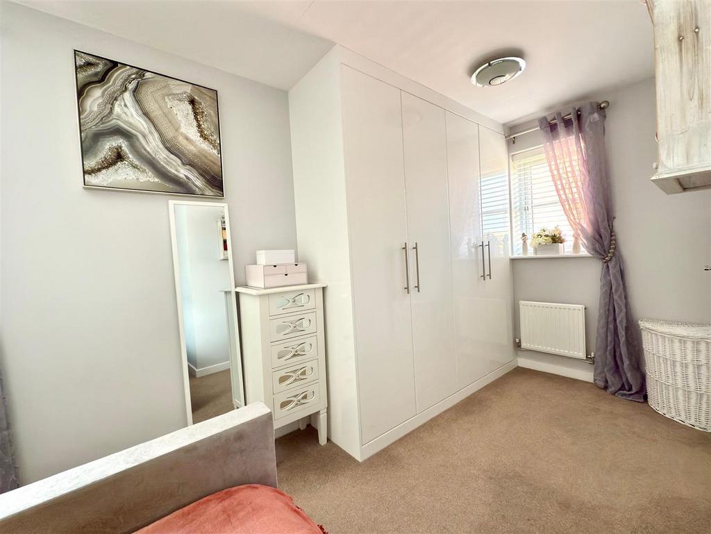 MASTER DRESSING AREA.jpg