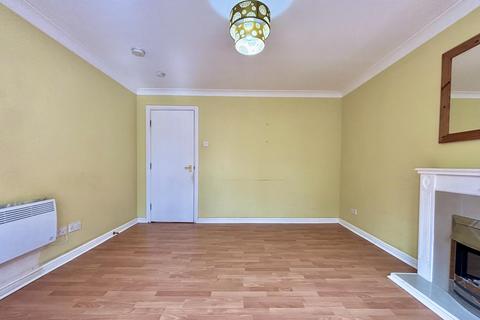 2 bedroom flat for sale, Belvedere Gardens, Benton, Newcastle upon Tyne, NE12