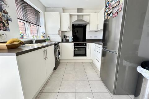 2 bedroom house for sale, Barley Fields Close, Garforth, Leeds