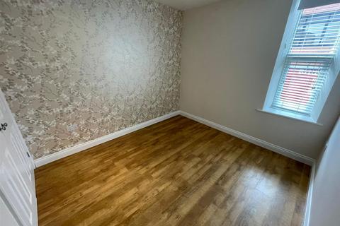 1 bedroom flat for sale, Victoria Road, Aldershot