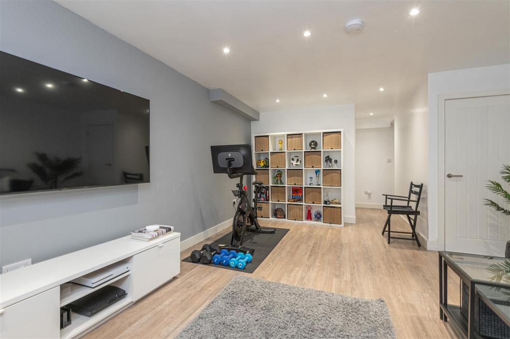 Cinema/Games Room/Home Gym