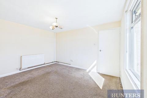 2 bedroom end of terrace house for sale, Main Street, Cayton, Scarborough