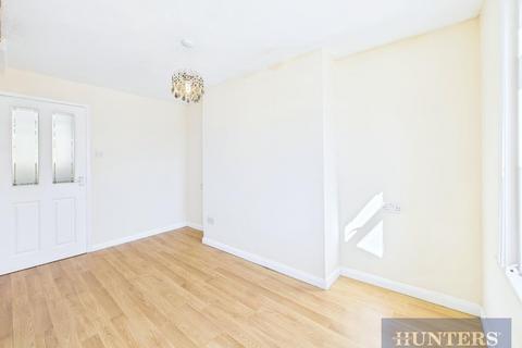 2 bedroom end of terrace house for sale, Main Street, Cayton, Scarborough